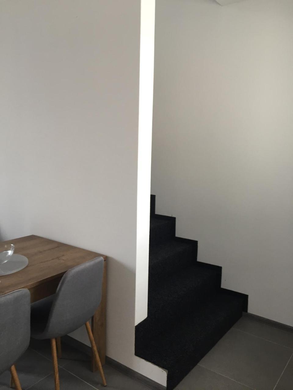 Apartmany Miromar Podivin Zewnętrze zdjęcie