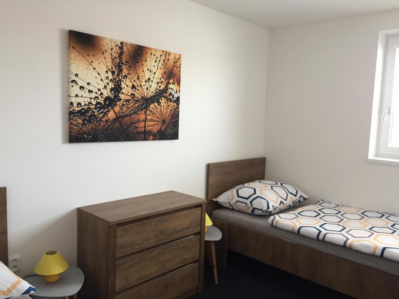 Apartmany Miromar Podivin Zewnętrze zdjęcie